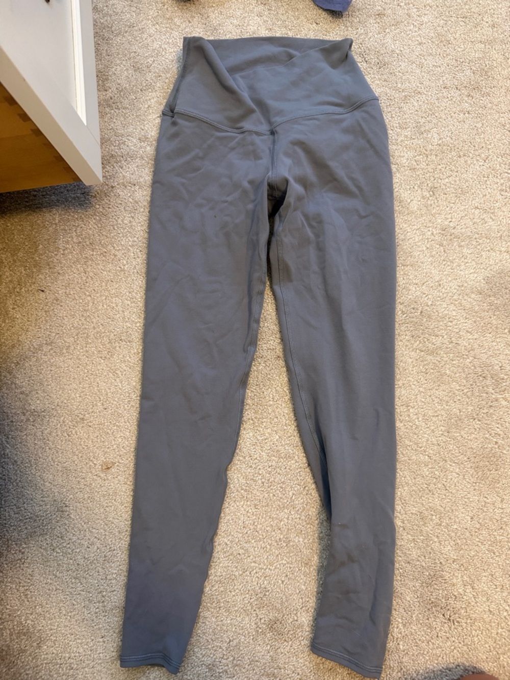 Alo Yoga Delight Airbrush Legging in Cosmic Grey